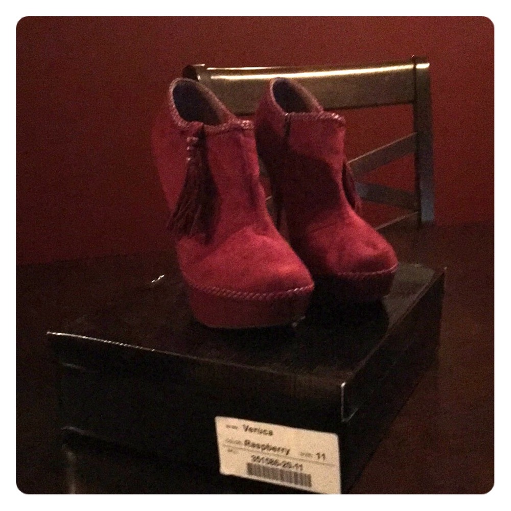 Raspberry Booties by Just Fab!